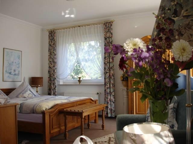 Hotellerie Gasthaus Schubert Garbsen Ngoại thất bức ảnh