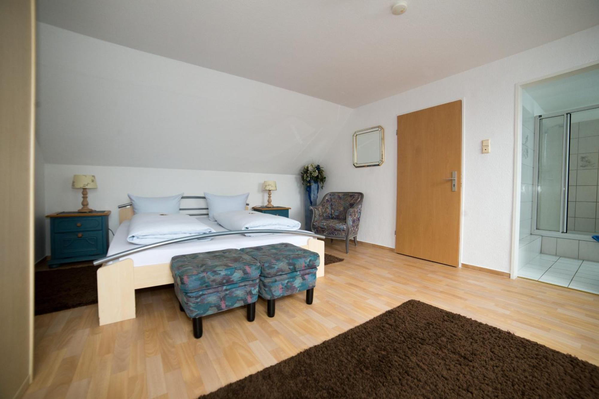Hotellerie Gasthaus Schubert Garbsen Ngoại thất bức ảnh