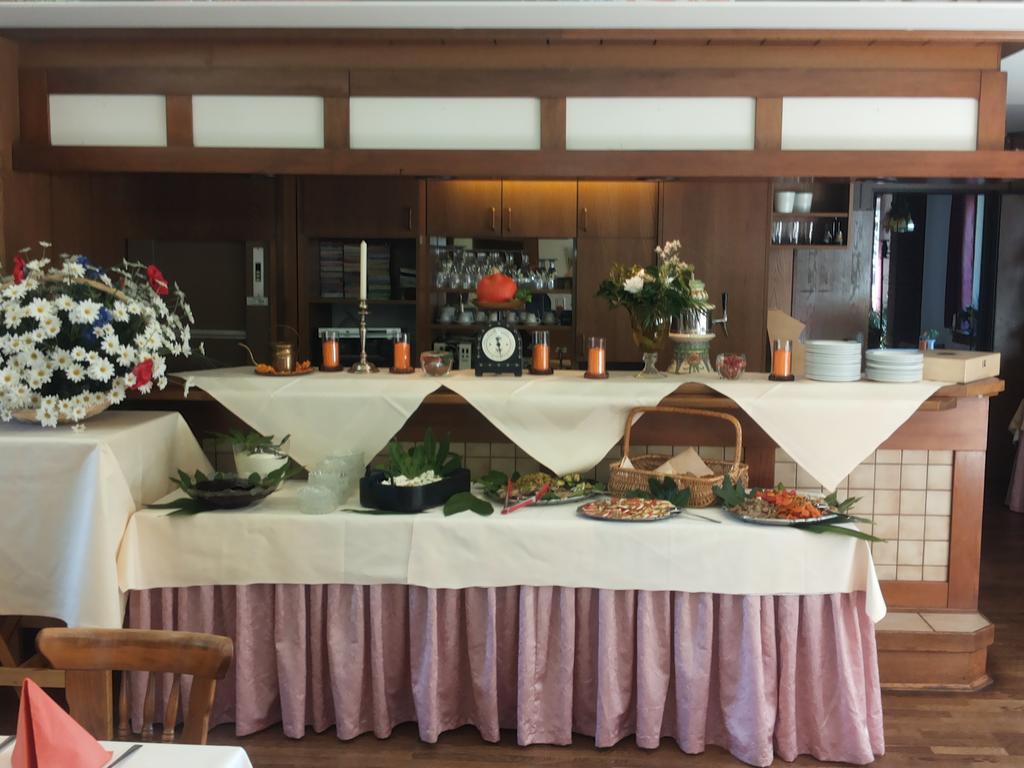 Hotellerie Gasthaus Schubert Garbsen Ngoại thất bức ảnh