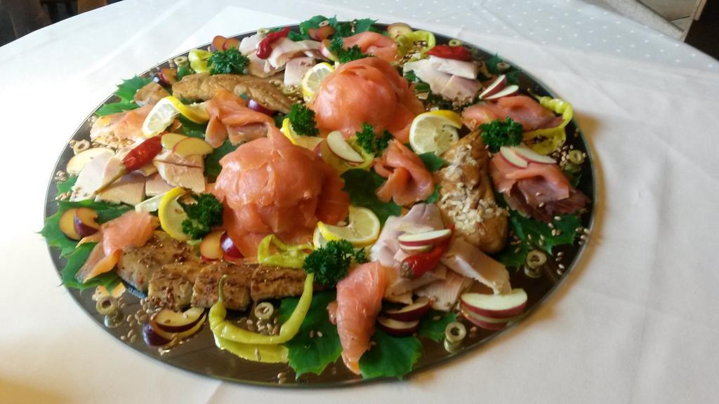 Hotellerie Gasthaus Schubert Garbsen Ngoại thất bức ảnh