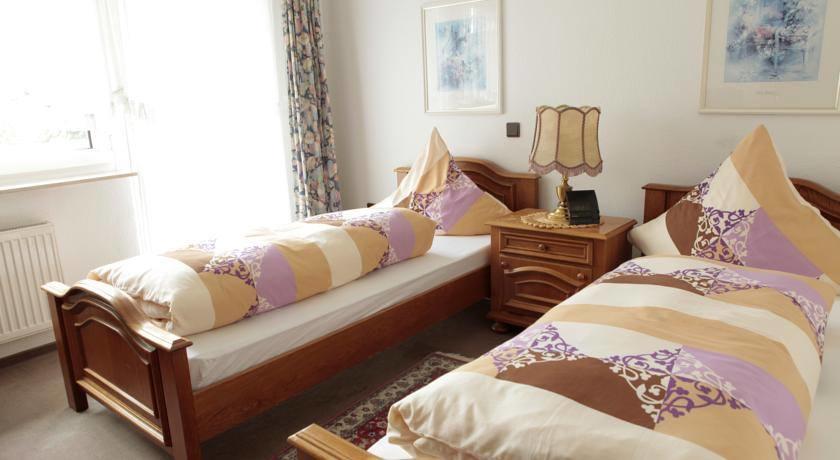 Hotellerie Gasthaus Schubert Garbsen Phòng bức ảnh